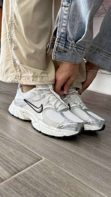 Nike Vomero 5: O tênis que conquistou as ruas e se tornou uma das maiores tendências de 2026