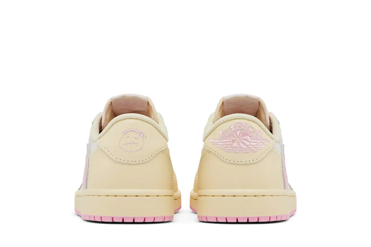 Air Jordan 1 Retro Low OG SP Travis Scott Shy Pink Bege