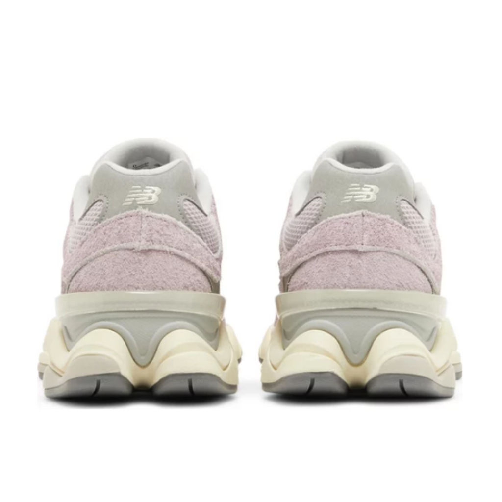 New Balance 9060 'December Sky'