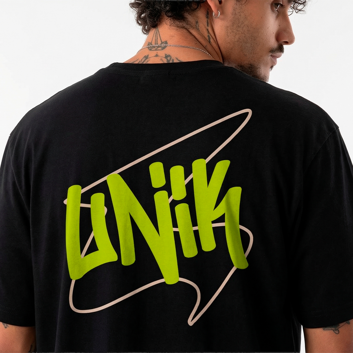Camiseta un1k "Grafitti"