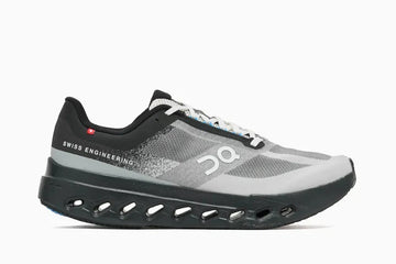 On Running Cloudsurfer Next Lumos Black Beige