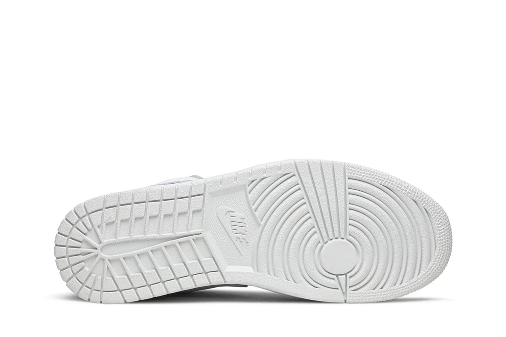 Air Jordan 1 Low Paris Bege