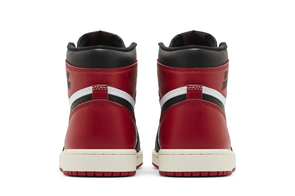 Air Jordan 1 Retro High OG Black Toe Reimagined Vermelho