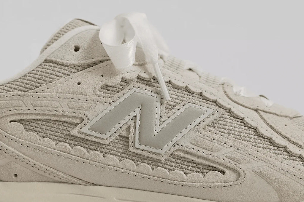 New Balance 204L Sea Salt Linen Bege