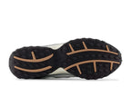 New Balance 204L Silver Metallic Flat Taupe Prateado