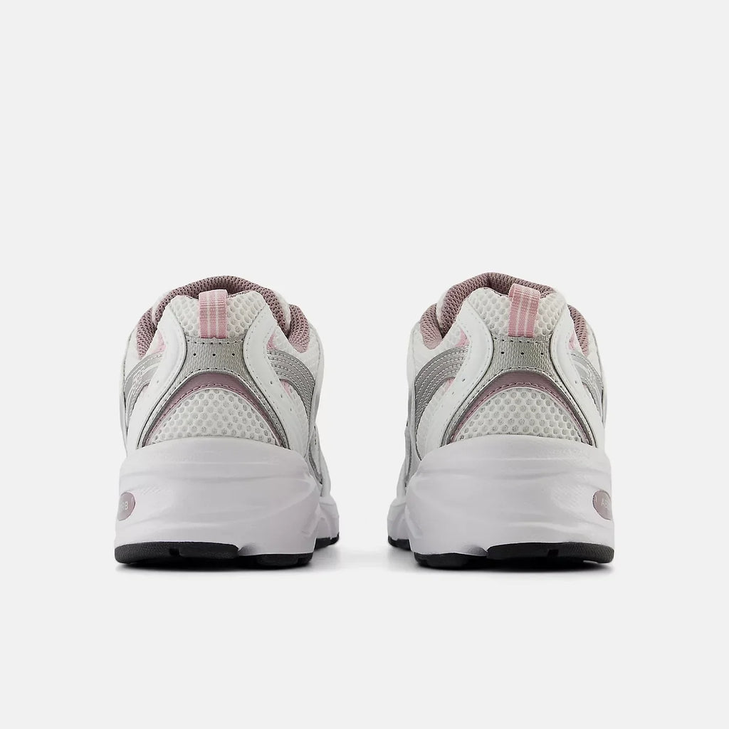 New Balance 530 Ice Wine Prata