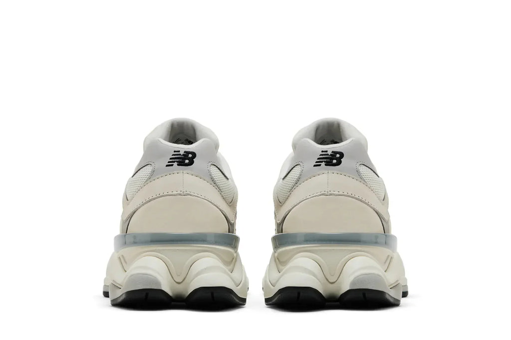 New Balance 9060 Sea Salt Raincloud Cinza