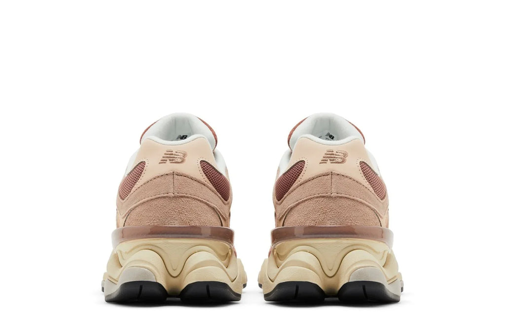 New Balance 9060 Sparrow Flat Taupe Marrom