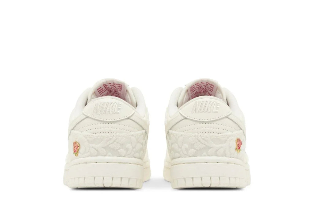 Nike Dunk Low Give Her Flowers Branco