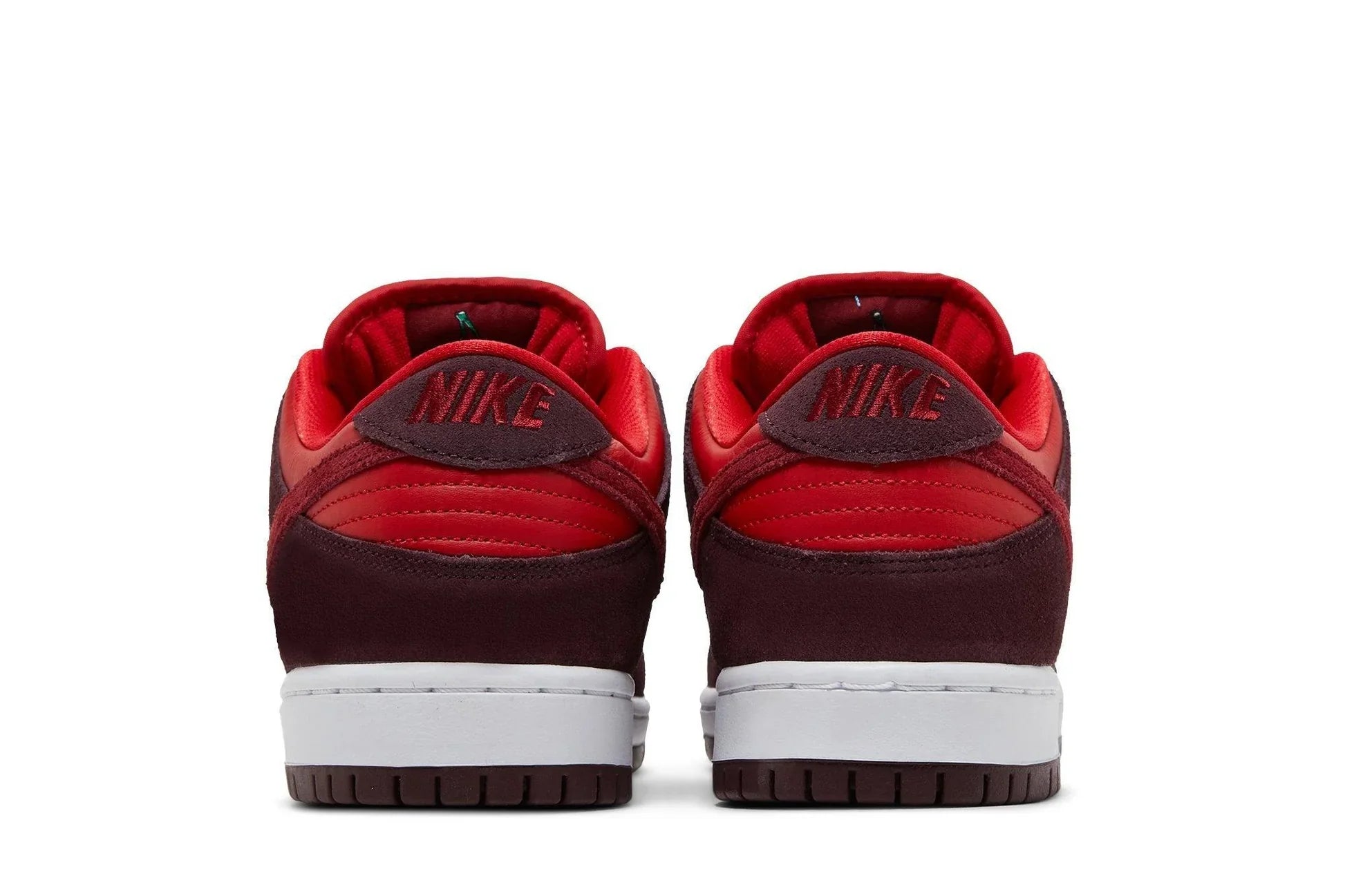Nike SB Dunk Low Cherry Vermelho