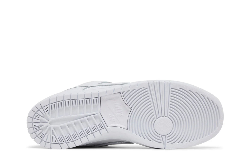 Nike Sb Dunk Low Pro Triple White Branco